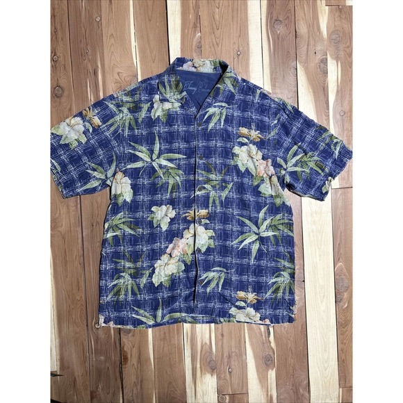 Tommy Bahama Other - Tommy Bahama Blue Silk Hawaiian Floral Shirt Short Sleeve Button Up Beach Sz L